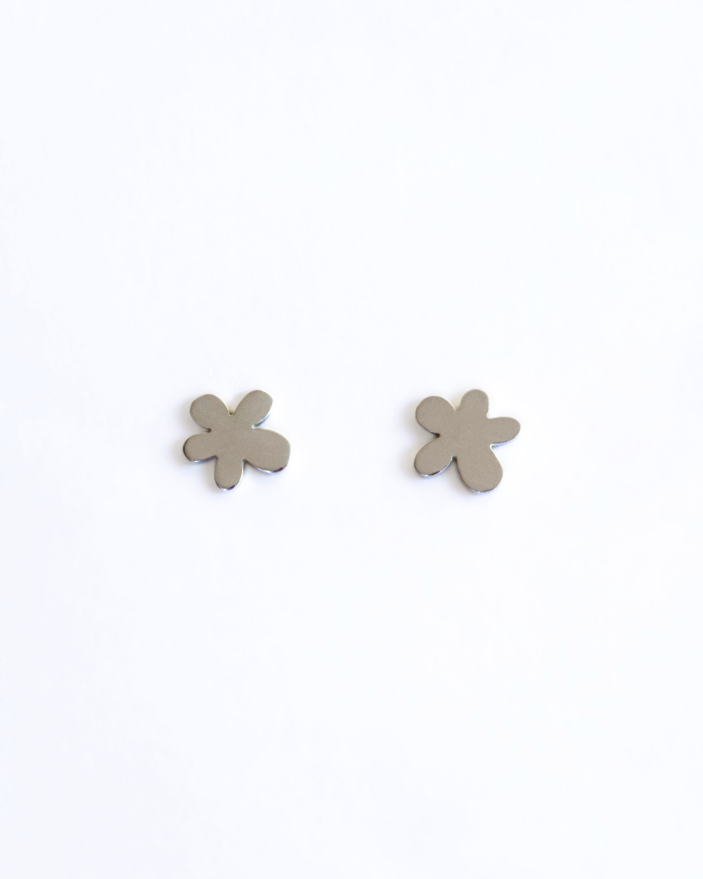Les Jury Studs