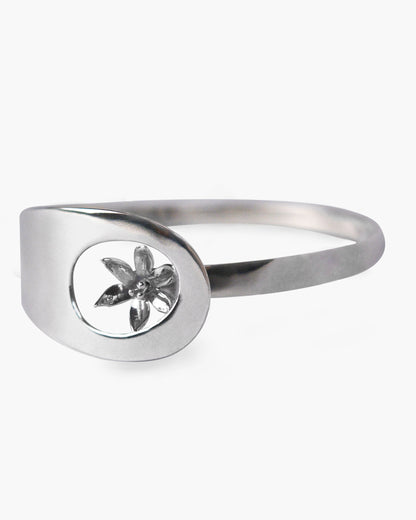 Lilies Statement Bracelet